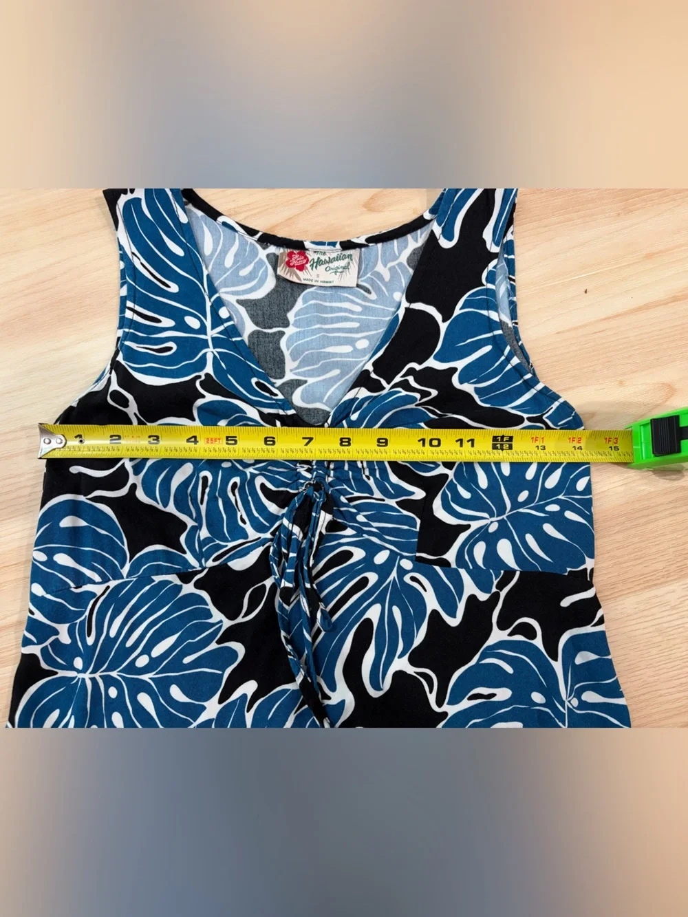 Hilo Hattie Blue and Black Tropical Top